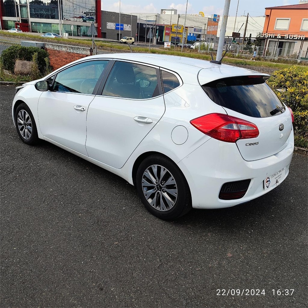 Foto 4 KIA CEED 1.4 CRDI