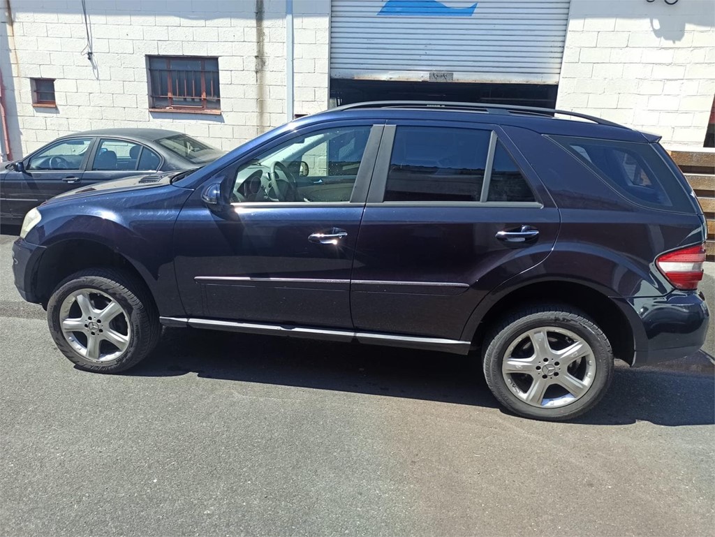 Foto 6 MERCEDES BENZ ML320